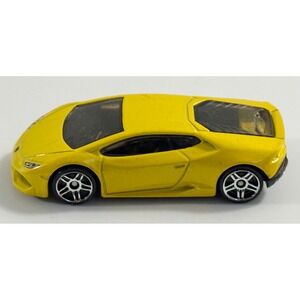 Hot Wheels Lamborghini Huracan LP 610-4 Unisex 1:64 Yellow Diecast Car